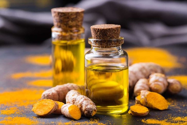 Turmeric Essential Oil Uses and Benefits
